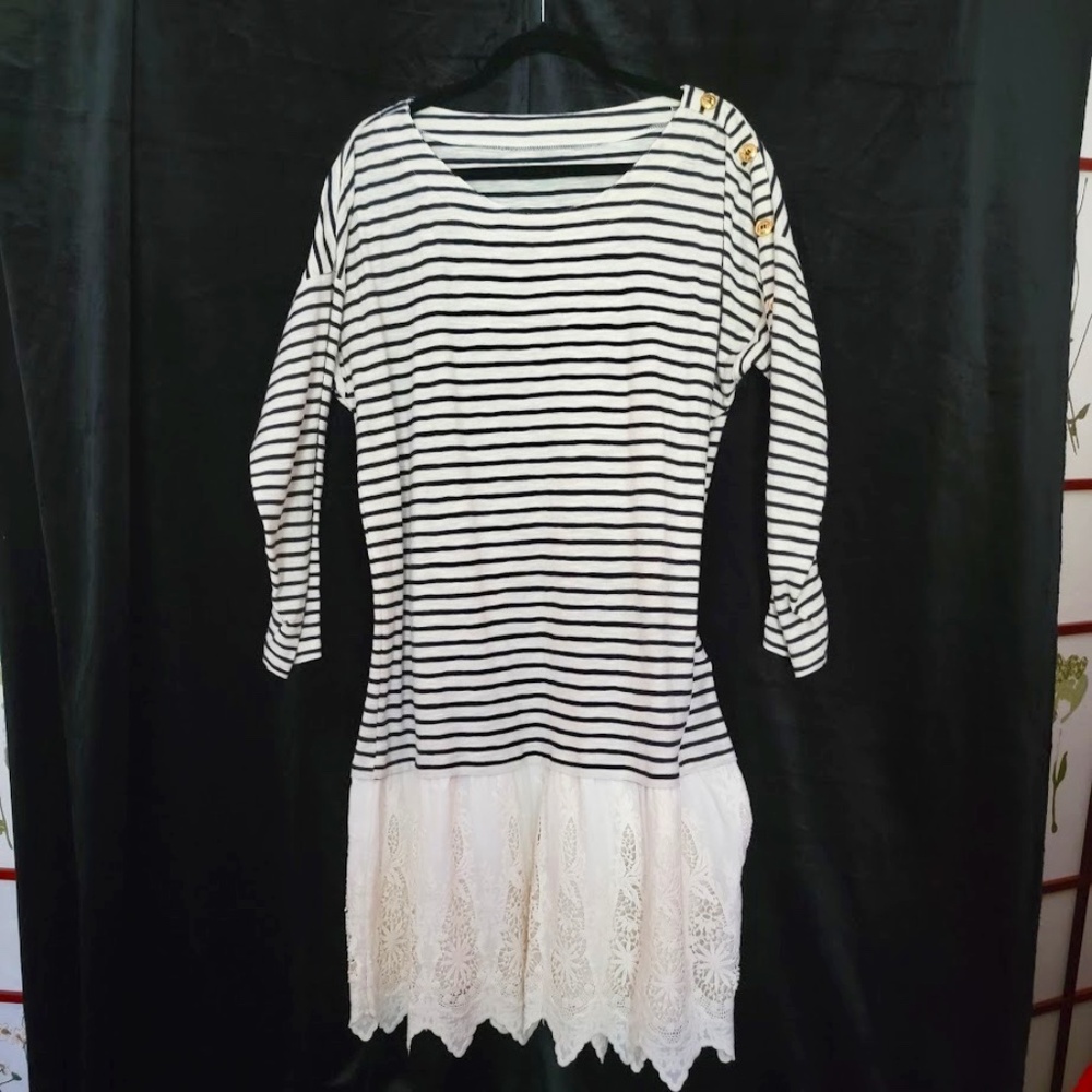 Soft Surroundings Paris/Left Bank, Striped Dress w/ Embroidered Lace Hem - XL